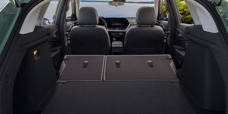 The large seating space of a 2025 Chevrolet SUV in Newton Falls, OH