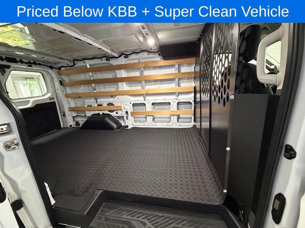2025 Ford Transit Cargo Van Base