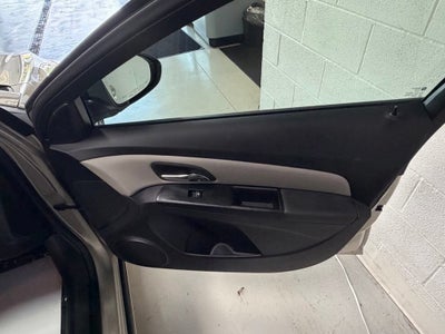 2013 Chevrolet Cruze LS