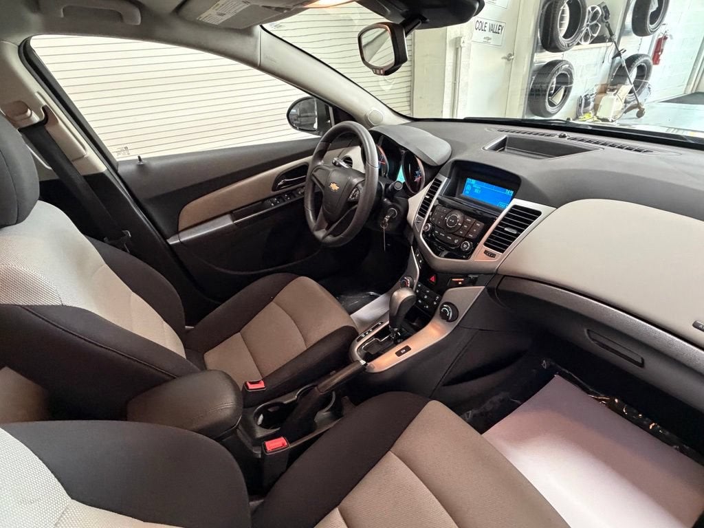 2013 Chevrolet Cruze LS