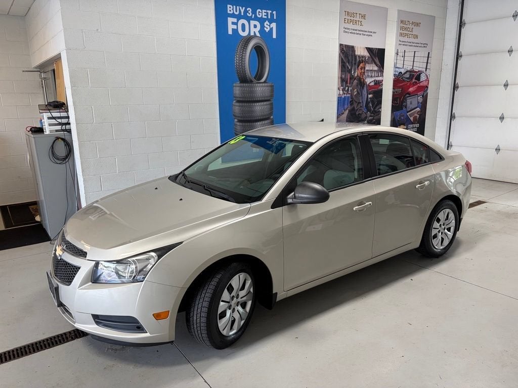 2013 Chevrolet Cruze LS