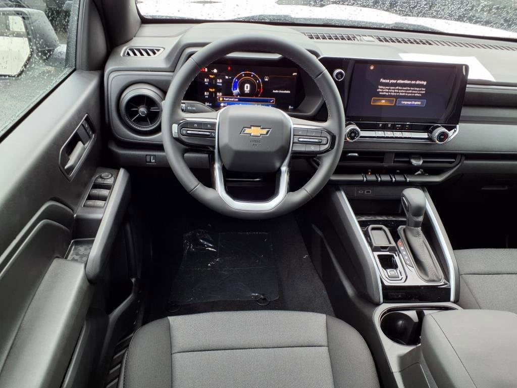 2025 Chevrolet Colorado WT/LT