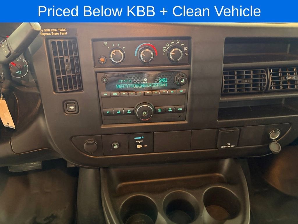 2024 Chevrolet Express Cargo 2500 WT