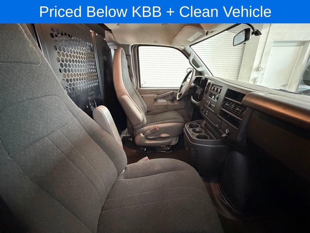 2024 Chevrolet Express Cargo 2500 WT