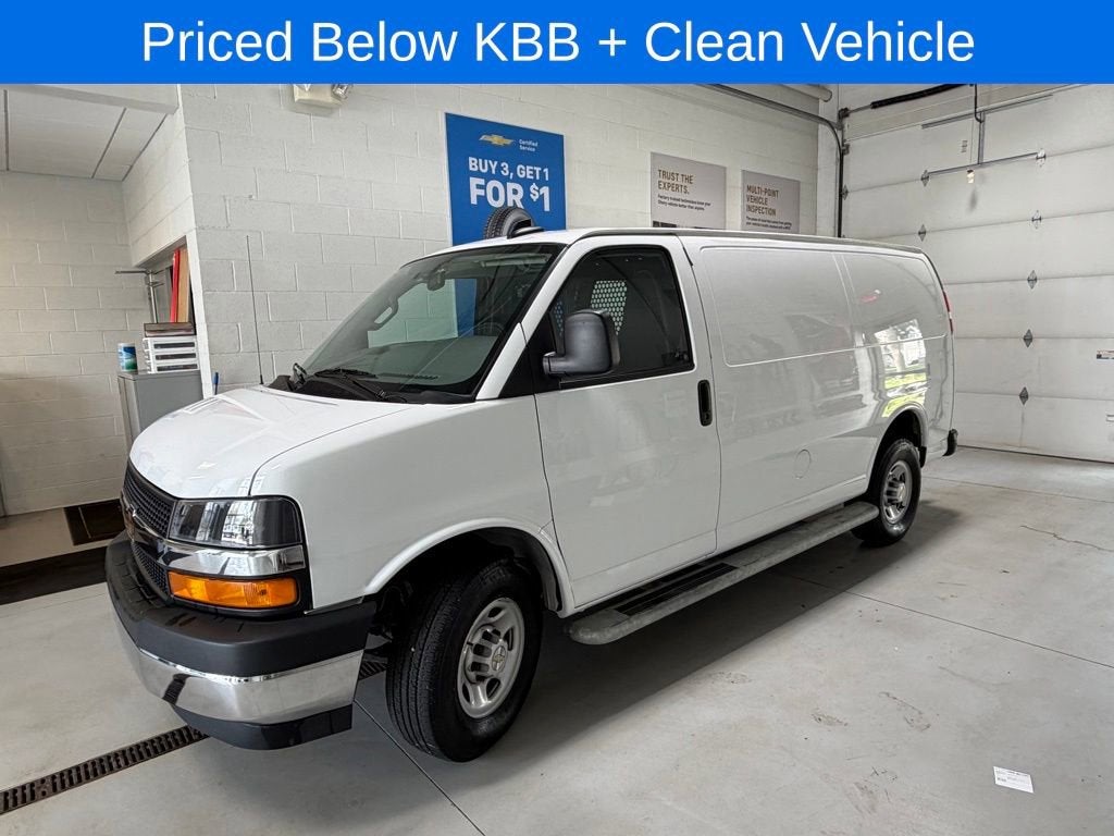 2024 Chevrolet Express Cargo 2500 WT