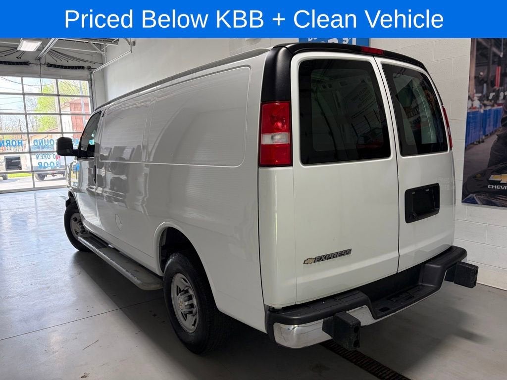 2024 Chevrolet Express Cargo 2500 WT