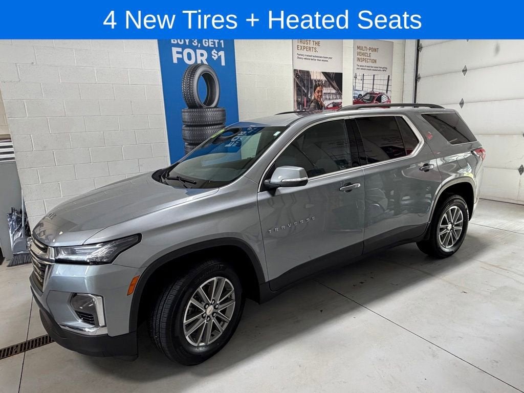 2023 Chevrolet Traverse LT Cloth