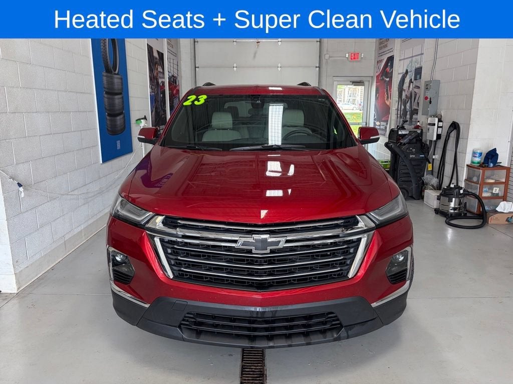 2023 Chevrolet Traverse LT Cloth