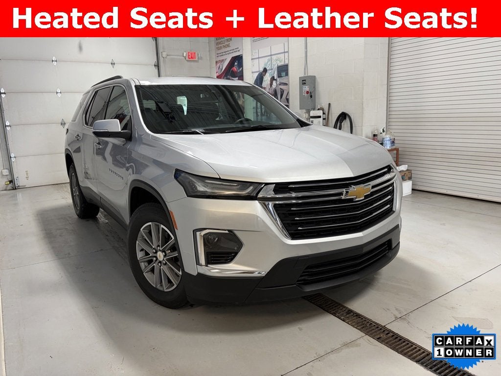 2022 Chevrolet Traverse LT Leather