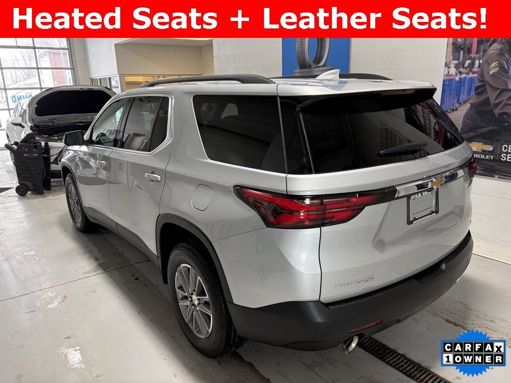 2022 Chevrolet Traverse LT Leather