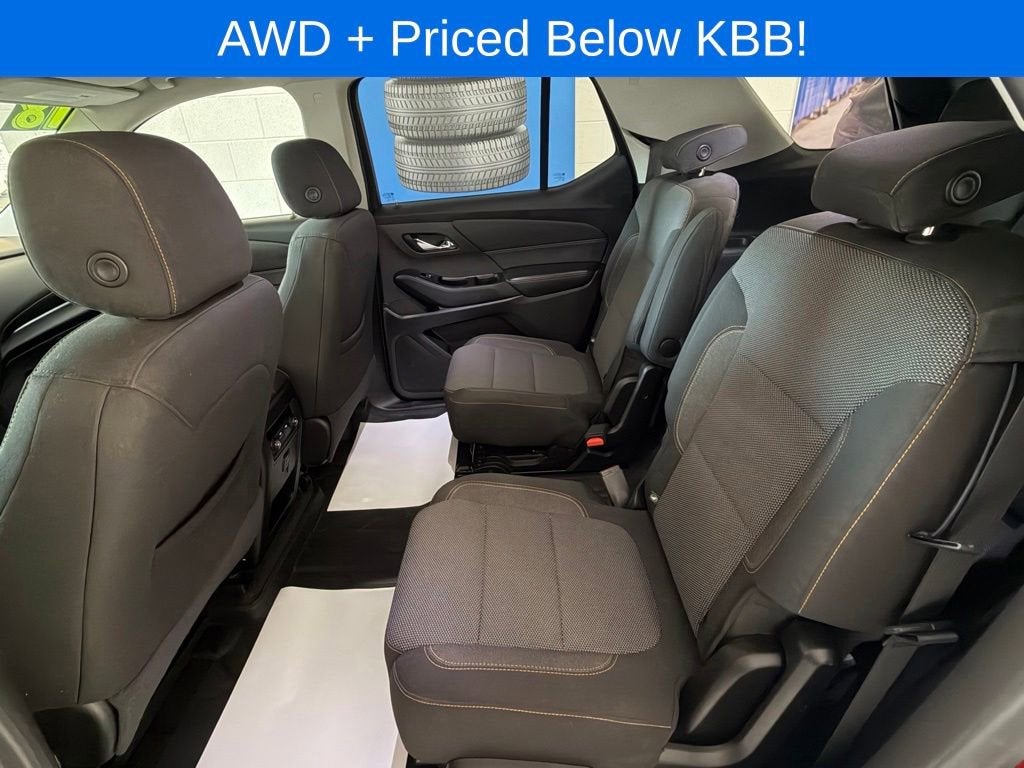 2018 Chevrolet Traverse LT Cloth