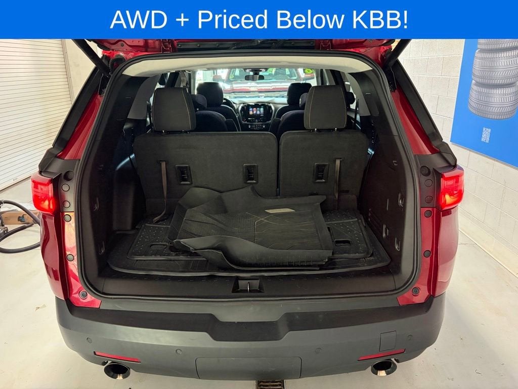 2018 Chevrolet Traverse LT Cloth