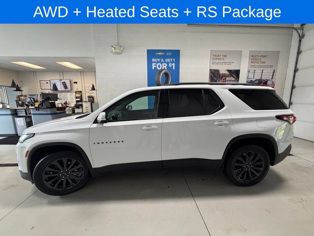 2023 Chevrolet Traverse RS