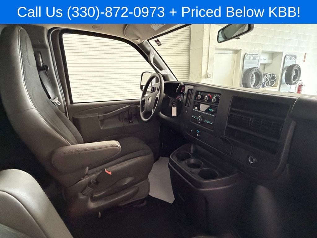 2024 GMC Savana Cargo 2500 Work Van