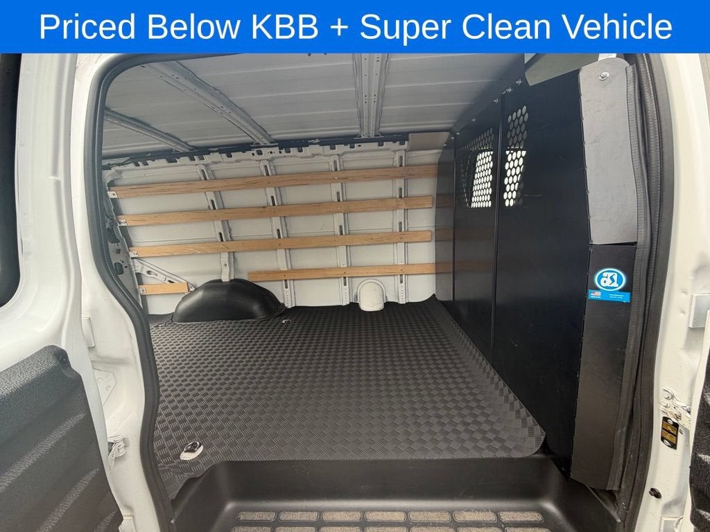 2025 GMC Savana Cargo Work Van