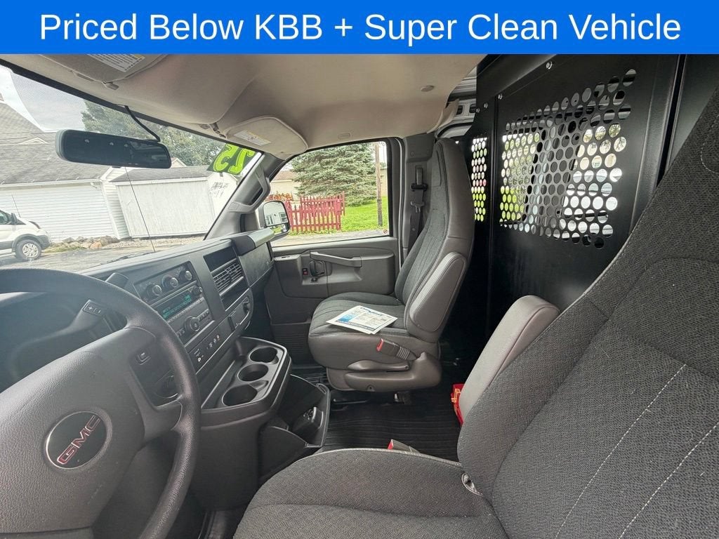 2025 GMC Savana Cargo Work Van