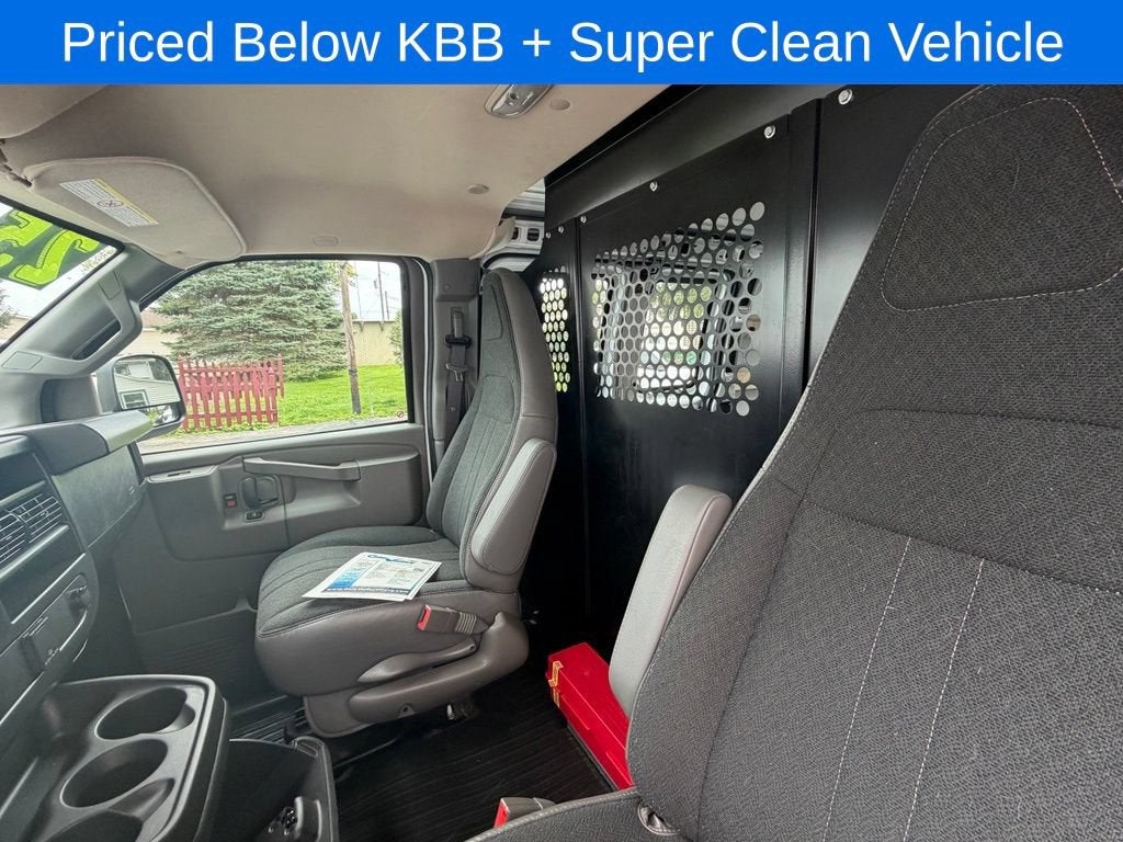 2025 GMC Savana Cargo Work Van