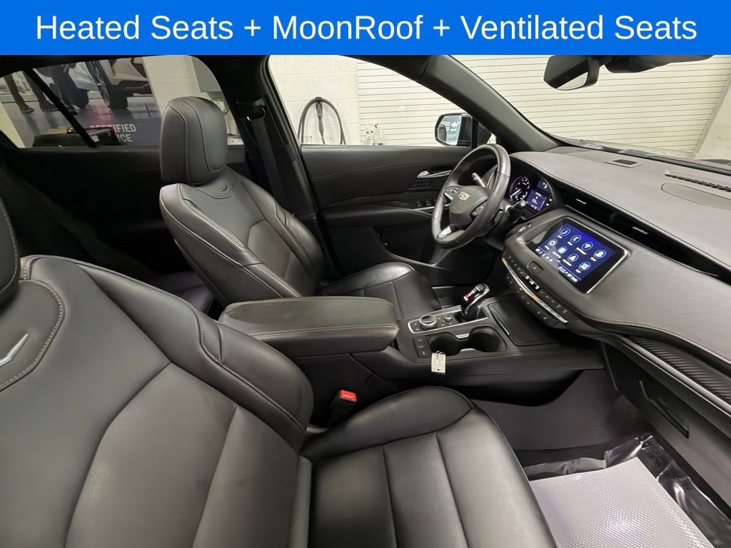 2023 Cadillac XT4 Sport