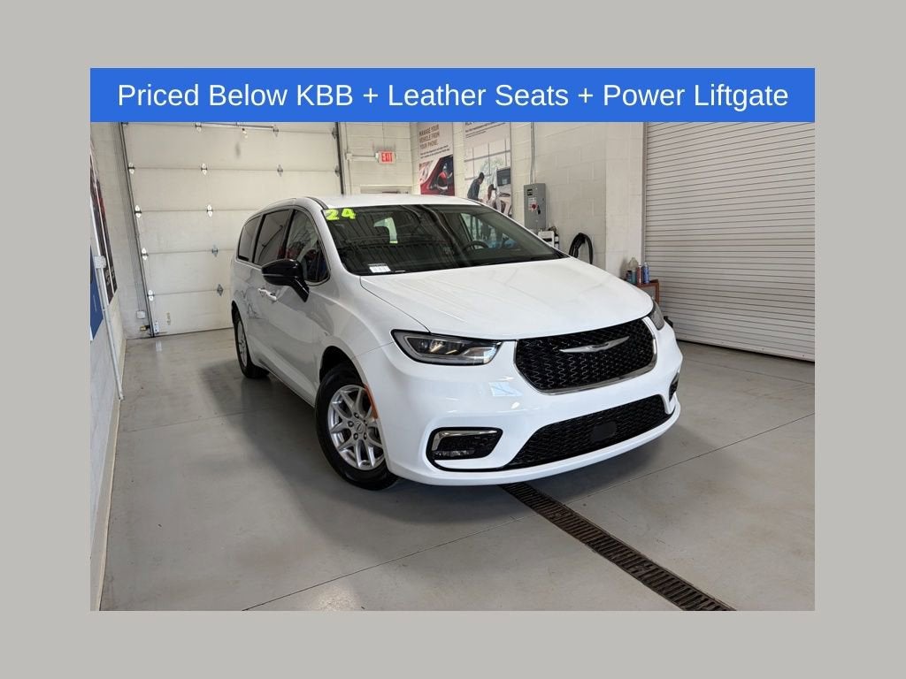 2024 Chrysler Pacifica Touring L