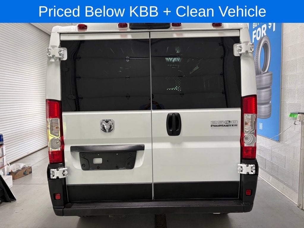 2025 RAM ProMaster Cargo Van Tradesman