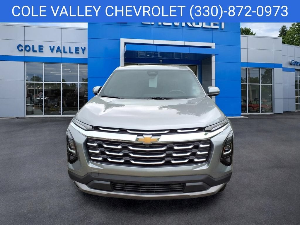 2027 Chevrolet Equinox LT - Photo 2