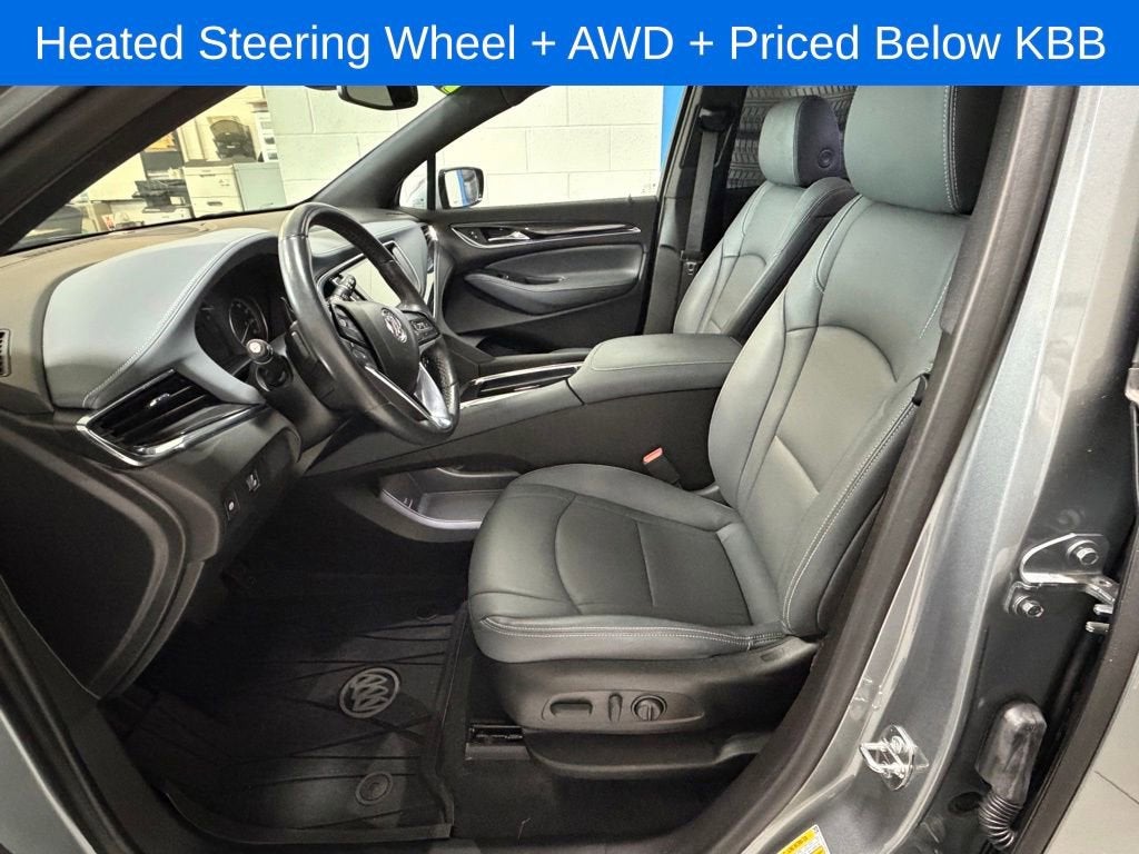 2023 Buick Enclave Essence
