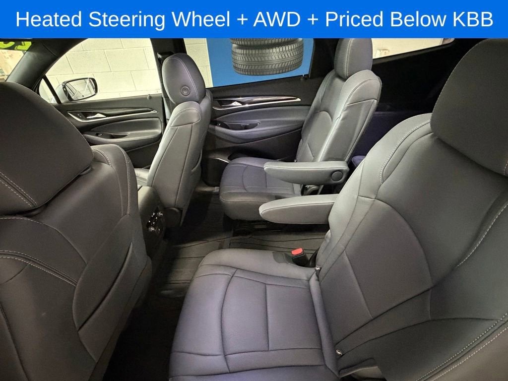 2023 Buick Enclave Essence