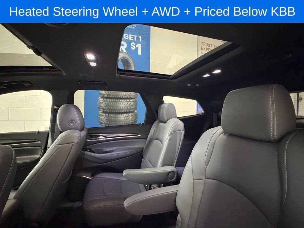2023 Buick Enclave Essence