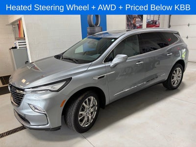 2023 Buick Enclave Essence
