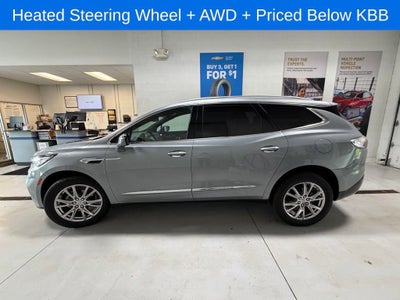 2023 Buick Enclave Essence