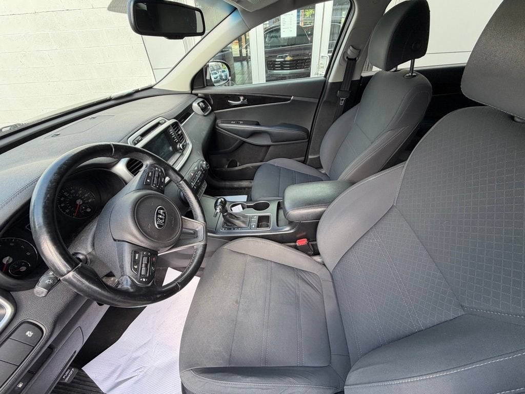 2017 Kia Sorento 2.4L LX