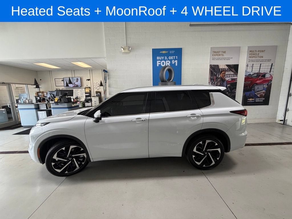 2022 Mitsubishi Outlander SEL