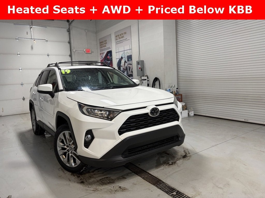 2019 Toyota RAV4 XLE Premium