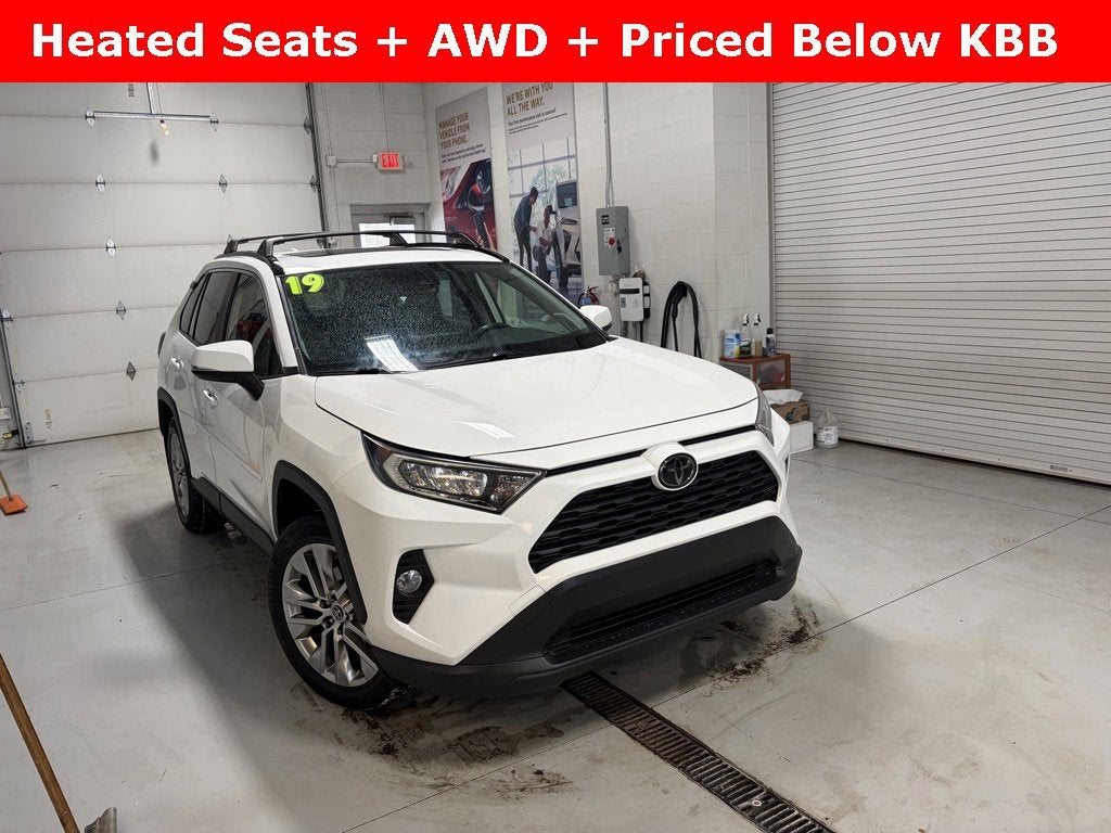 2019 Toyota RAV4 XLE Premium