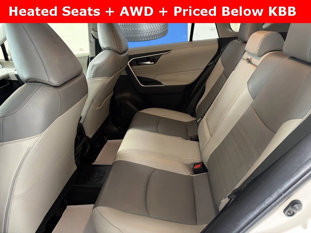 2019 Toyota RAV4 XLE Premium